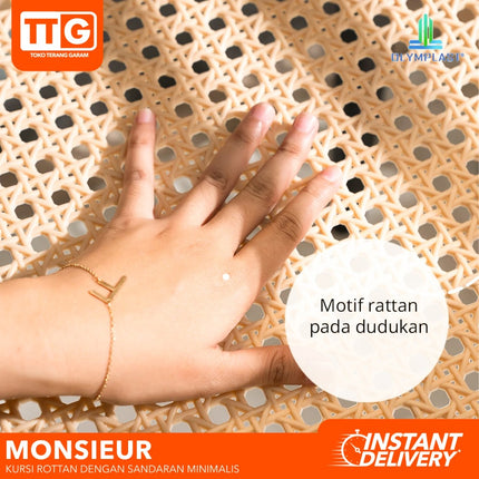 OLYMPLAST - MONSIEUR Kursi Cafe / Makan Dengan Sandaran Tumpuk Rattan